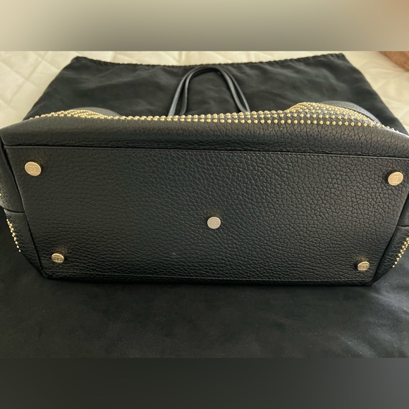 Escada large leather shopping bag with gold studs - Picture 4 of 11